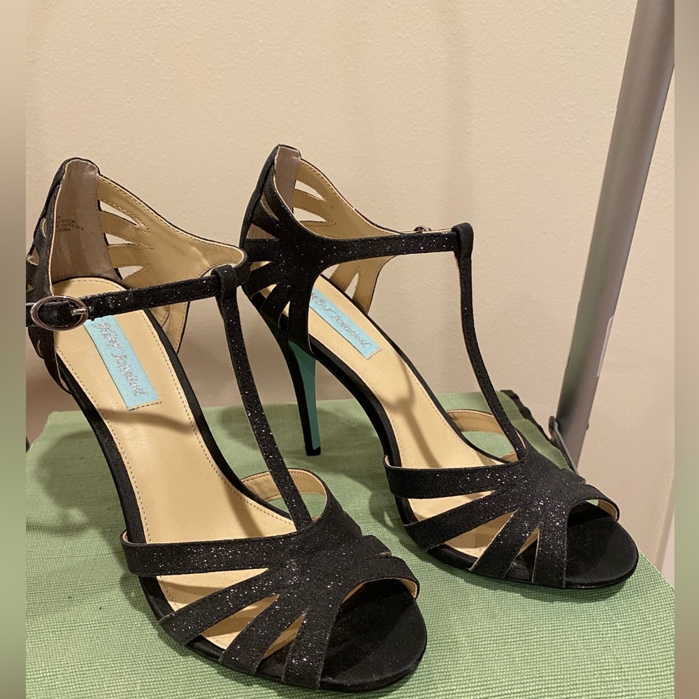 Betsey Johnson Shimmer Black Strappy Heels - Picture 3 of 7